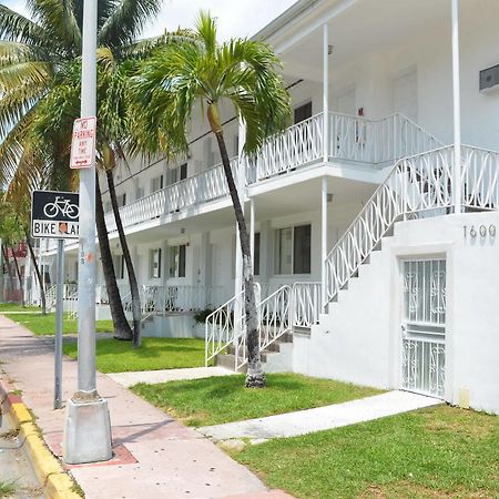 Miami Club Resort Miami Beach Bagian luar foto