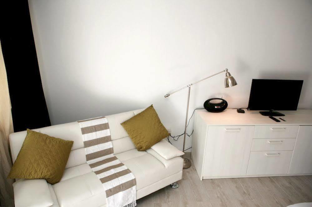 Miami Club Resort Miami Beach Bagian luar foto