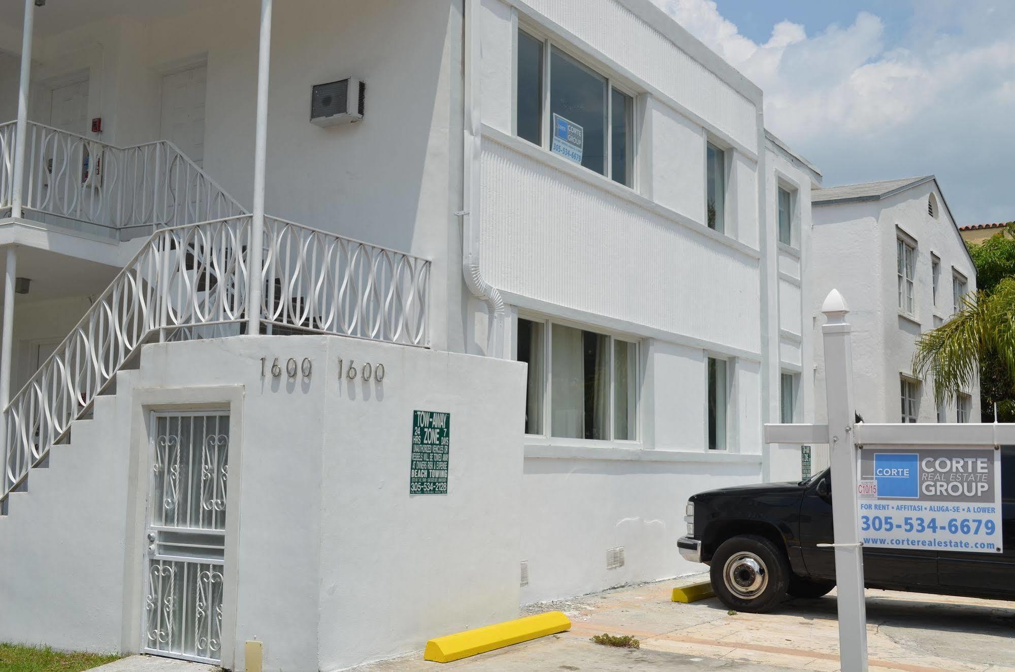 Miami Club Resort Miami Beach Bagian luar foto